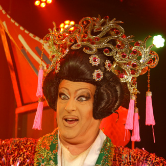 spectacle-cabaret-madame-sans-gene-24